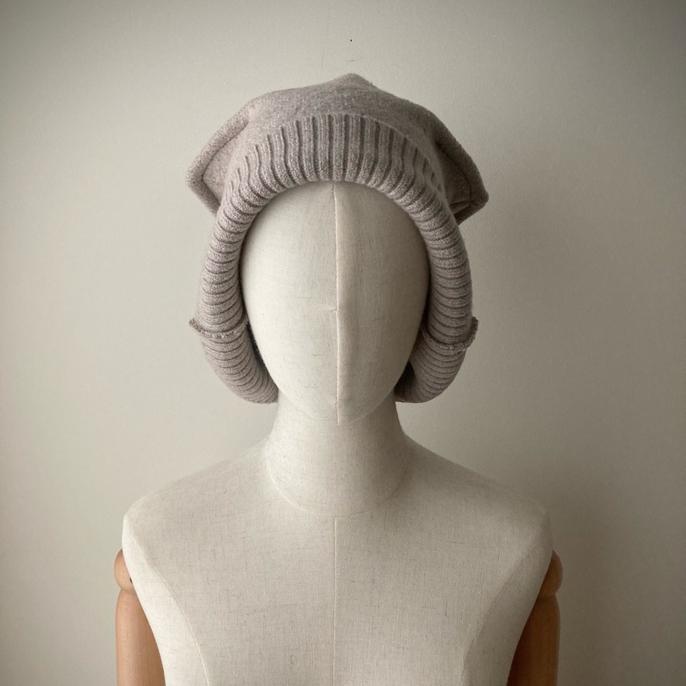 joodito origami crown 100% merino wool sweater hat beanie cap beige camel tan - Picture 6 of 10